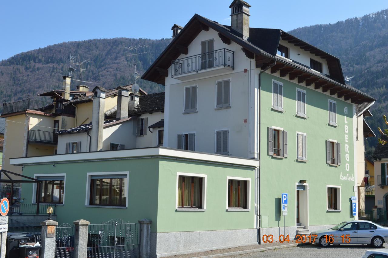Albergo Ramo Verde Malesco Exterior foto